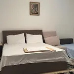 Guri Guest House