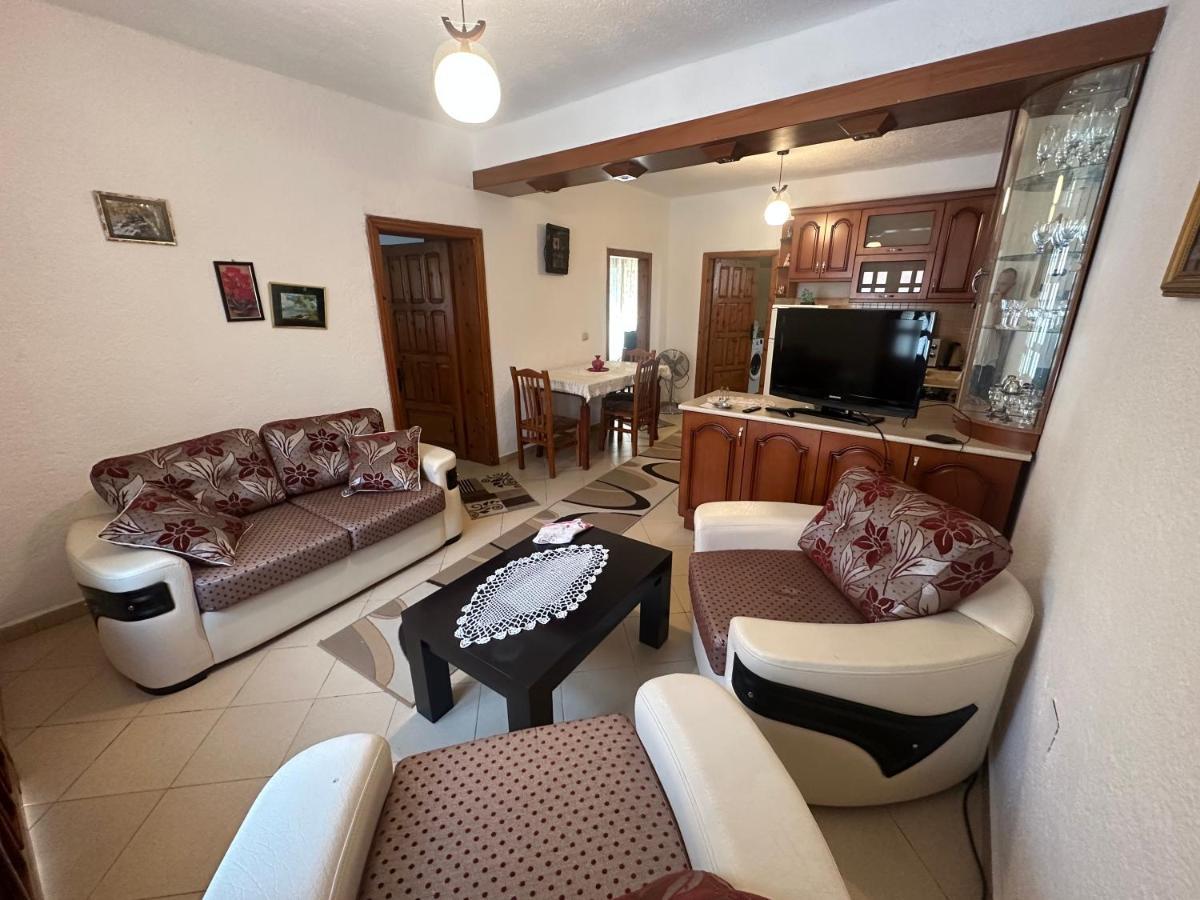 Guri Dom wakacyjny Pogradec
